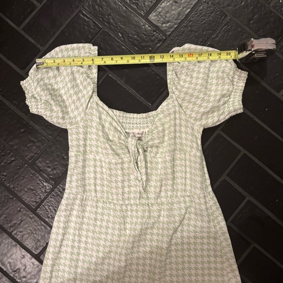 Roxy Green Gingham Puff Sleeve Dress - Picture 3 of 5